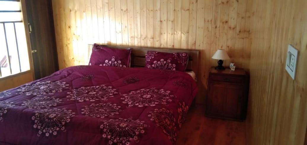 Log Cabin In The Woods Bed & Breakfast Gangtok Exterior photo
