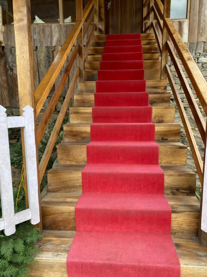 Log Cabin In The Woods Bed & Breakfast Gangtok Exterior photo
